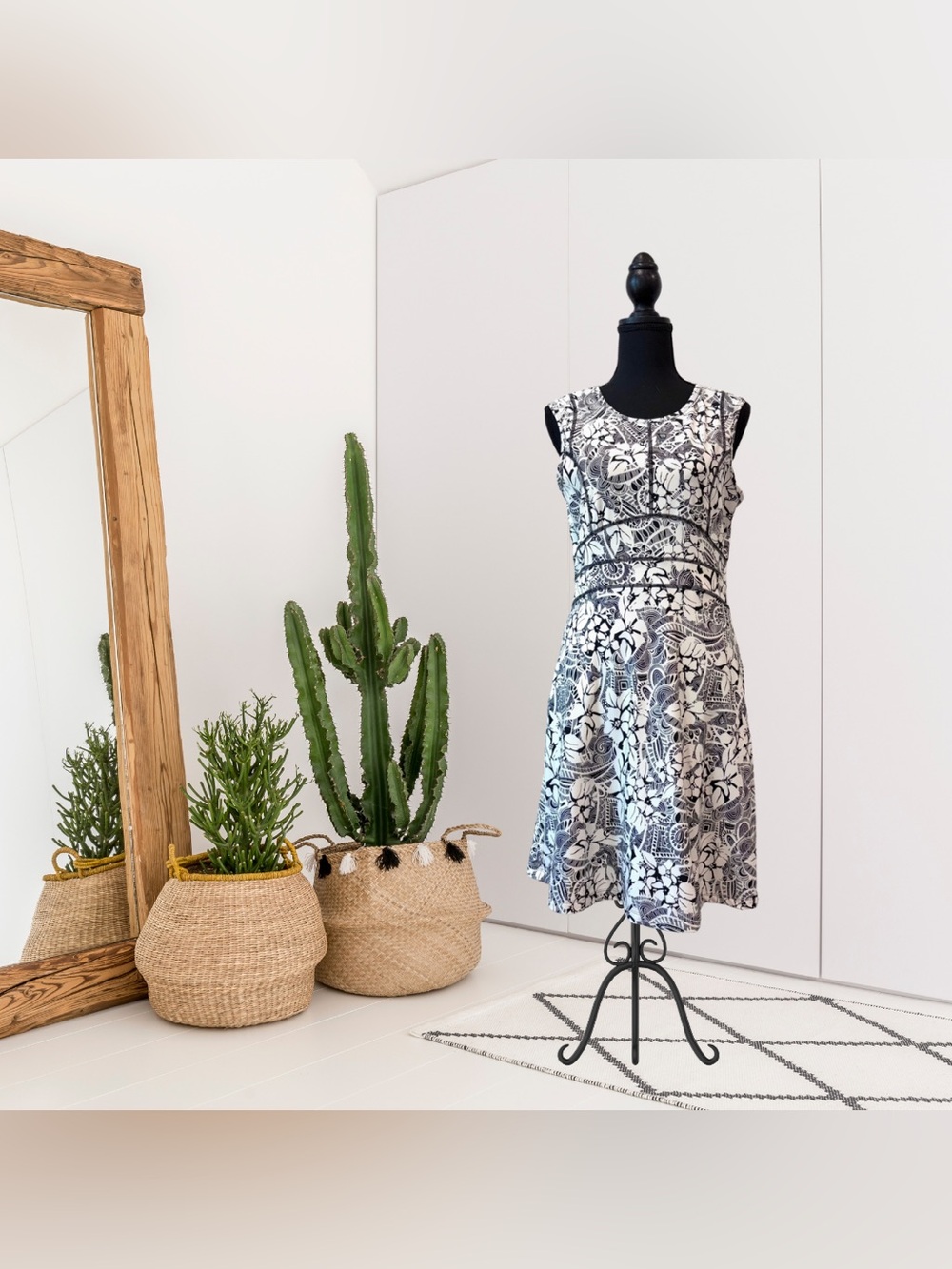 Title Nine Sleeveless Floral Dress